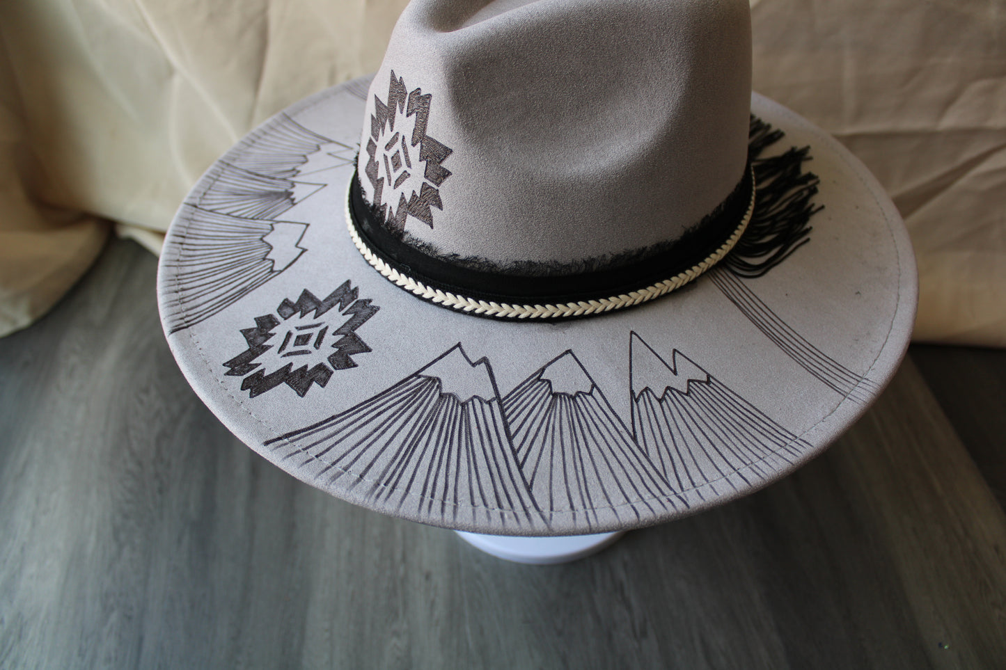 Western Mountains Grey Suede Burned Fedora