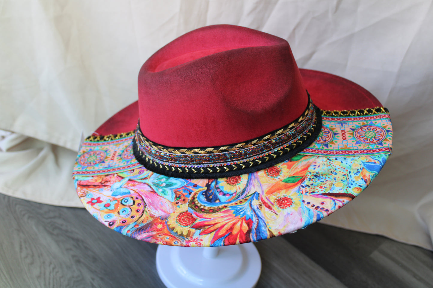 Fairy Garden Red Hand-Decorated Suede Fedora