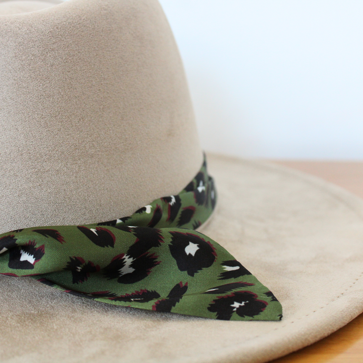 Classic Leopard Hat Band