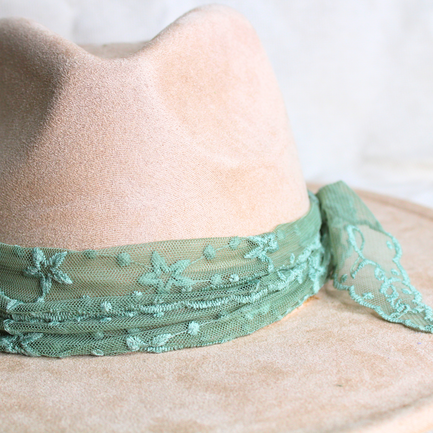 Bandeau de chapeau en dentelle extensible - Étoile