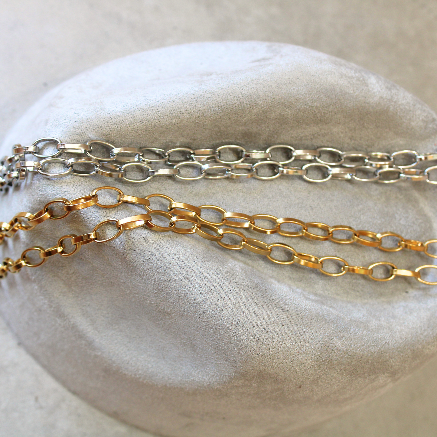 The Western Classic Chain Hat Band