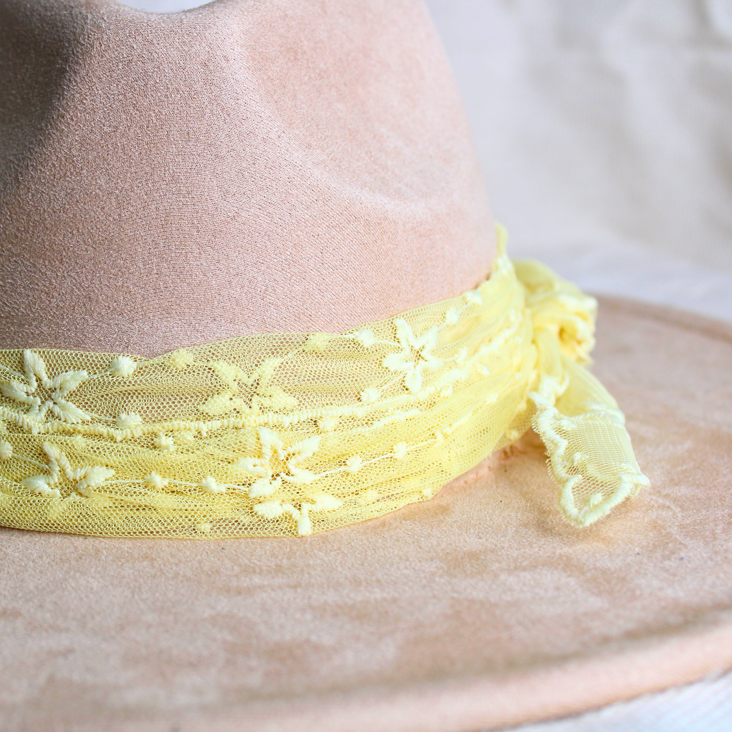 Bandeau de chapeau en dentelle extensible - Étoile